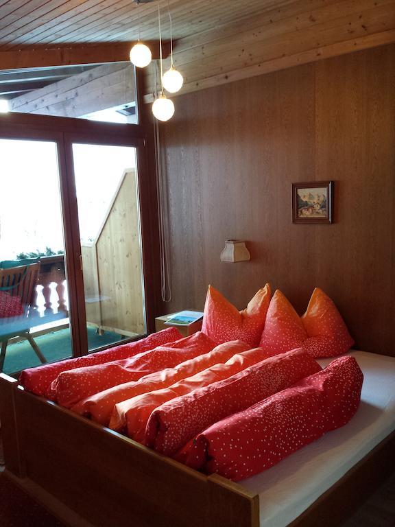 Gaestehaus Waltraud แลงเงนเฟลด์ ห้อง รูปภาพ